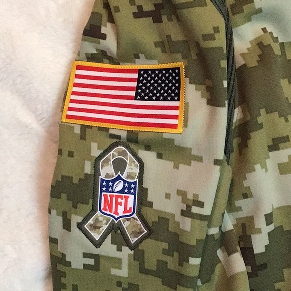 FLASH SALE Nike 🏈 Cleveland Browns  Camo hoodie Dri fit - Picture 8 of 12